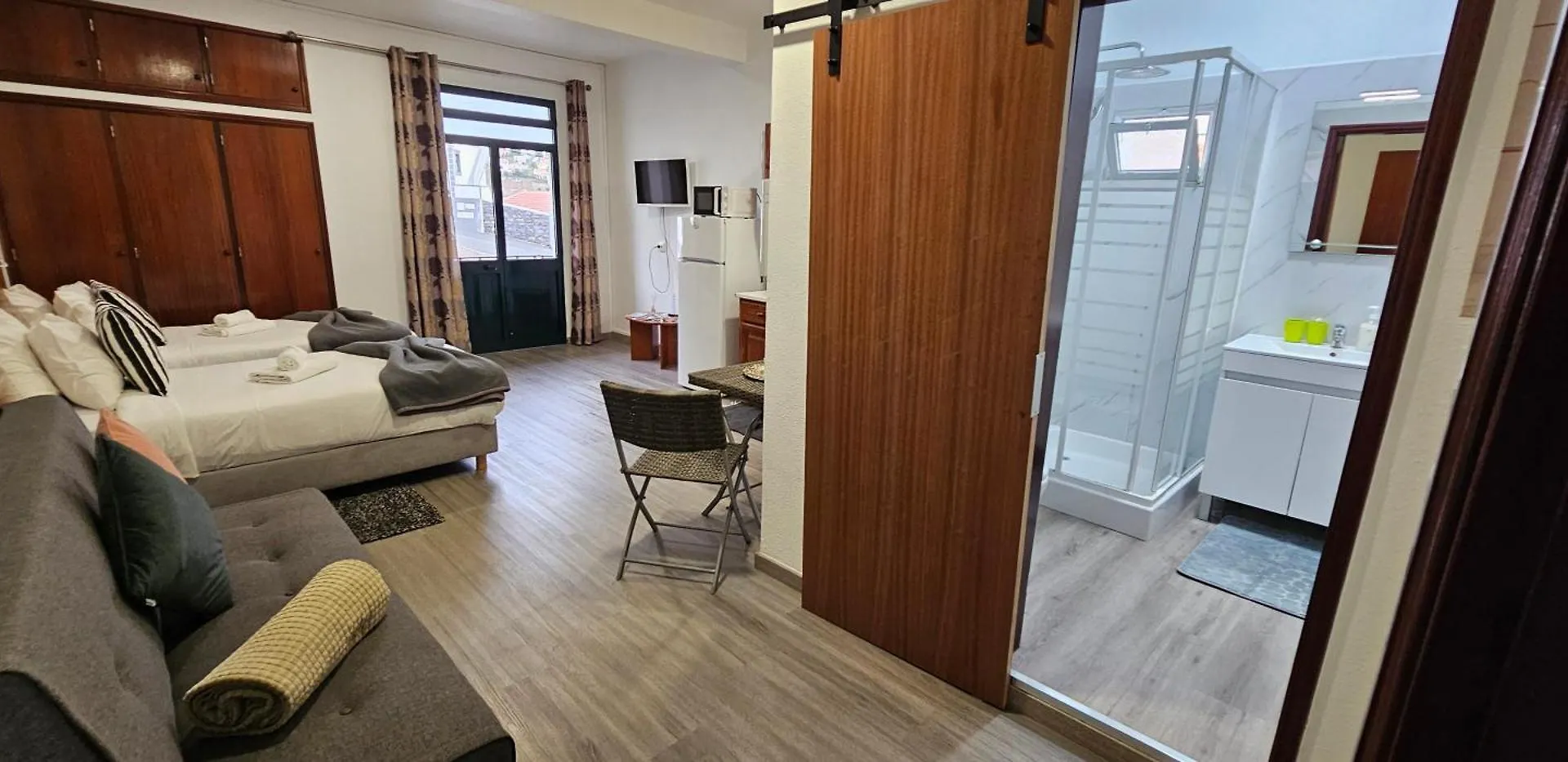 Mountain View Star Apartment Estreito Da Calheta 0*,